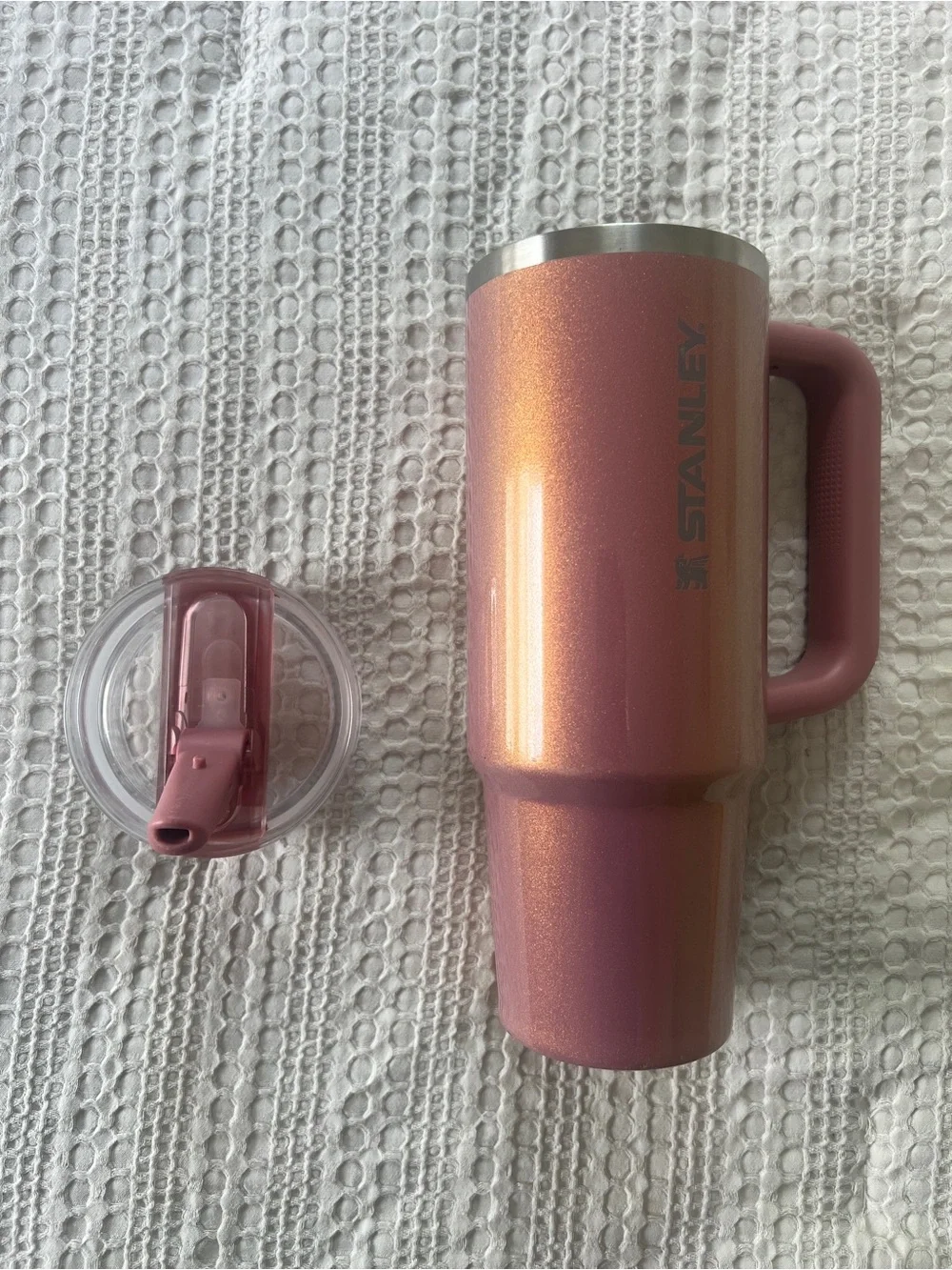 💖 Stanley 30oz Flip Straw Tumbler – Port Shimmer Pink – Excellent - Picture 5 of 10